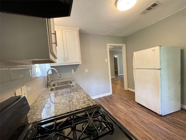 5213 Anzio Road, Houston, TX 77033