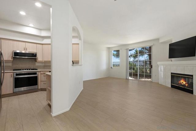 11986 Tivoli Park 3, San Diego, CA 92128