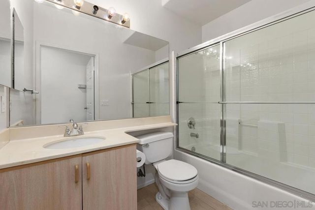 11986 Tivoli Park 3, San Diego, CA 92128