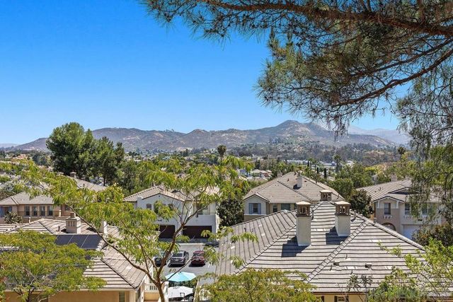 11986 Tivoli Park 3, San Diego, CA 92128