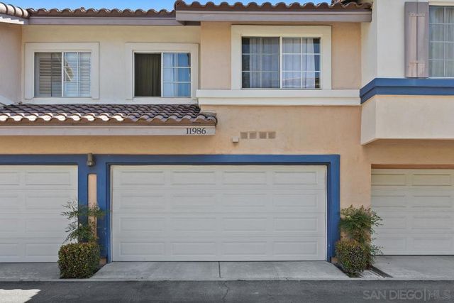 11986 Tivoli Park 3, San Diego, CA 92128