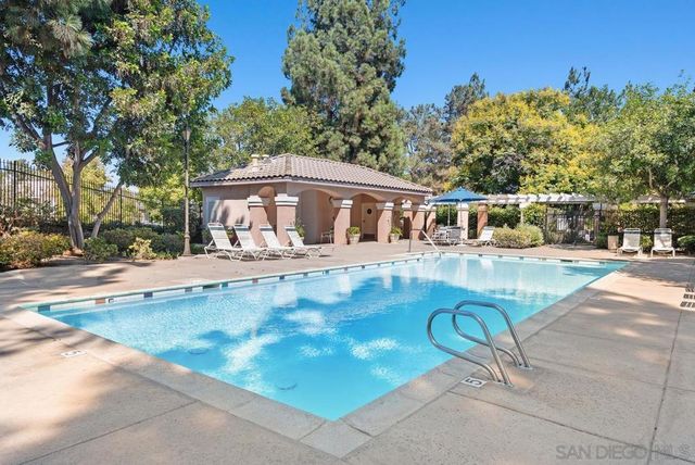 11986 Tivoli Park 3, San Diego, CA 92128
