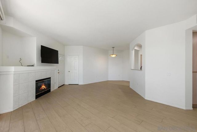 11986 Tivoli Park 3, San Diego, CA 92128