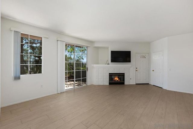 11986 Tivoli Park 3, San Diego, CA 92128