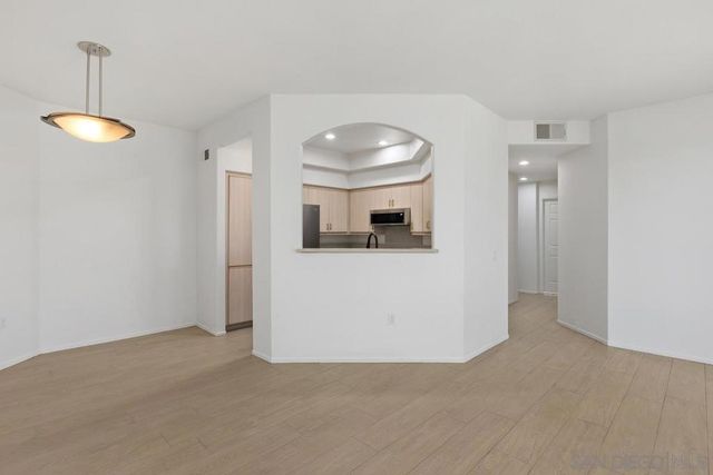 11986 Tivoli Park 3, San Diego, CA 92128