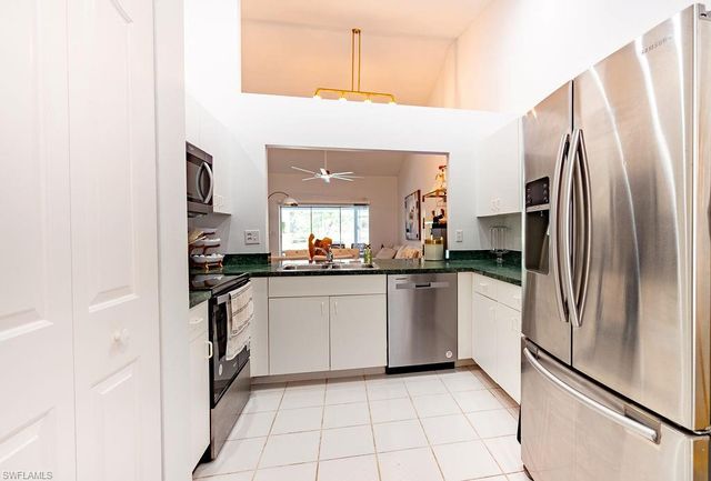 439 Saint Andrews BLVD 145-0, Naples, FL 34113