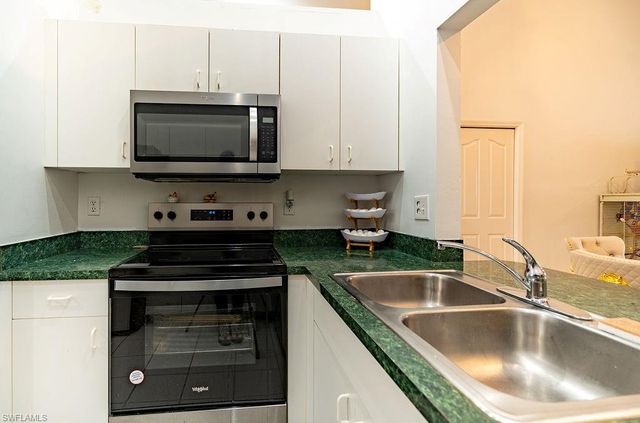 439 Saint Andrews BLVD 145-0, Naples, FL 34113