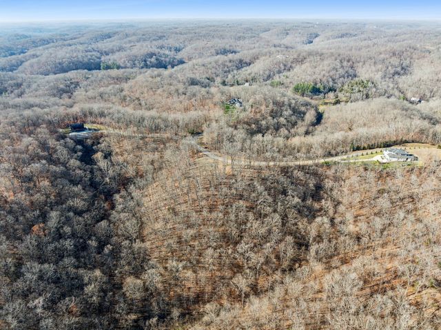 7640 Chipmunk Ln, Nashville, TN 37221