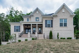 7640 Chipmunk Ln, Nashville, TN 37221