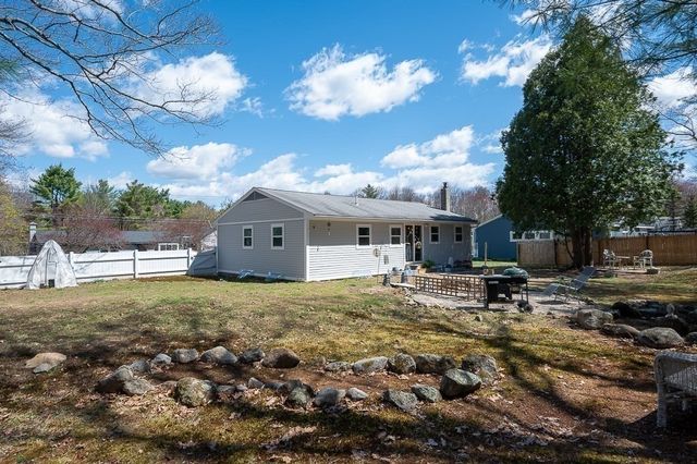 18 Fairview Ave., Ashburnham, MA 01430