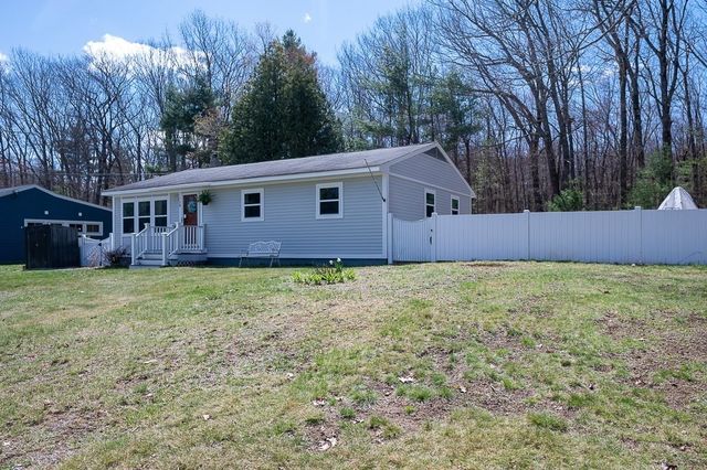 18 Fairview Ave., Ashburnham, MA 01430