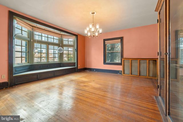 24 FRANKLIN AVE, Merchantville, NJ 08109