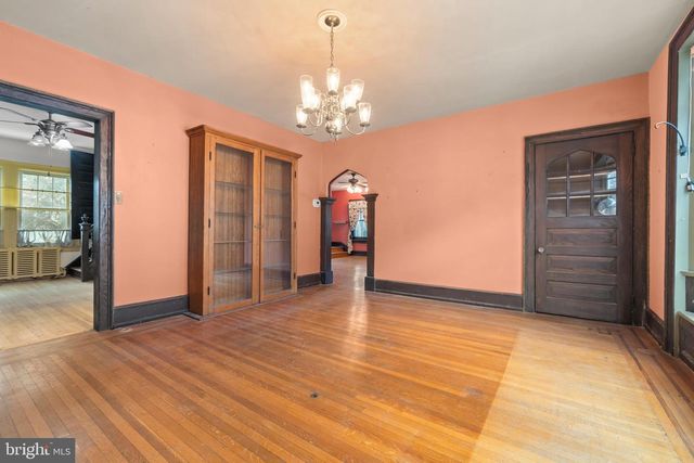 24 FRANKLIN AVE, Merchantville, NJ 08109