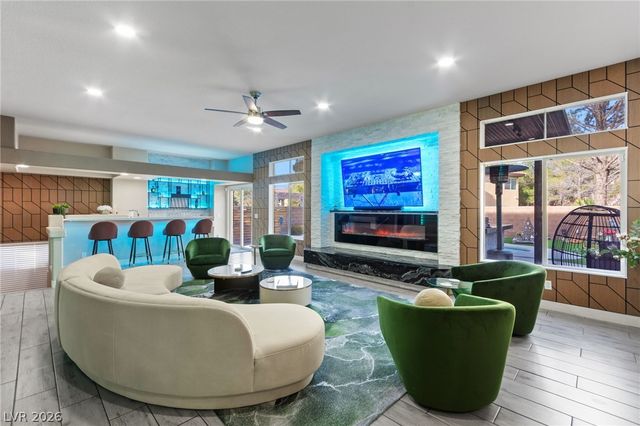 4198 Abernethy Forest Place, Las Vegas, NV 89141