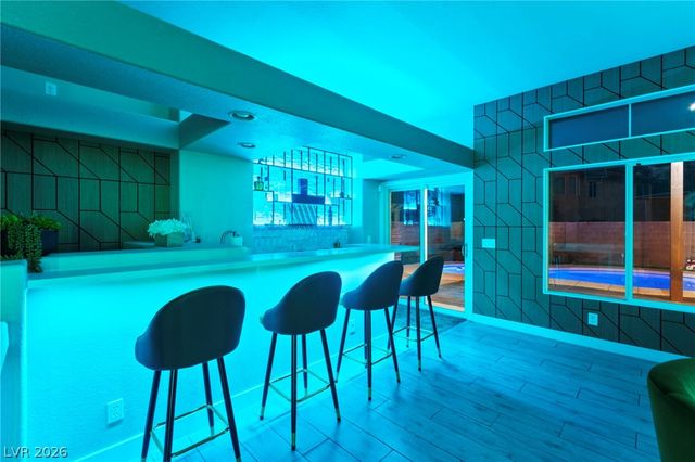 4198 Abernethy Forest Place, Las Vegas, NV 89141