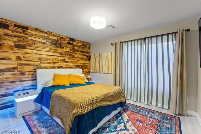 4198 Abernethy Forest Place, Las Vegas, NV 89141