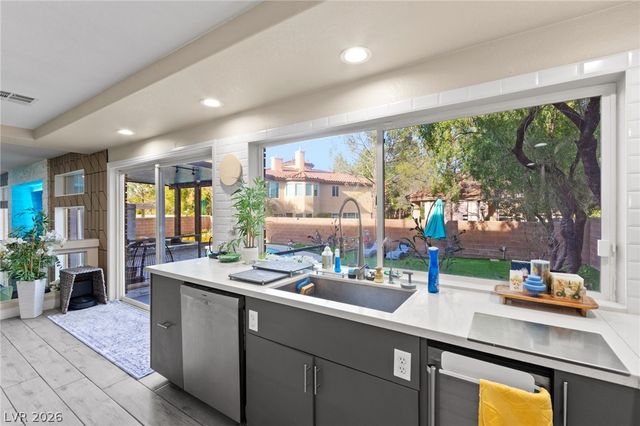 4198 Abernethy Forest Place, Las Vegas, NV 89141