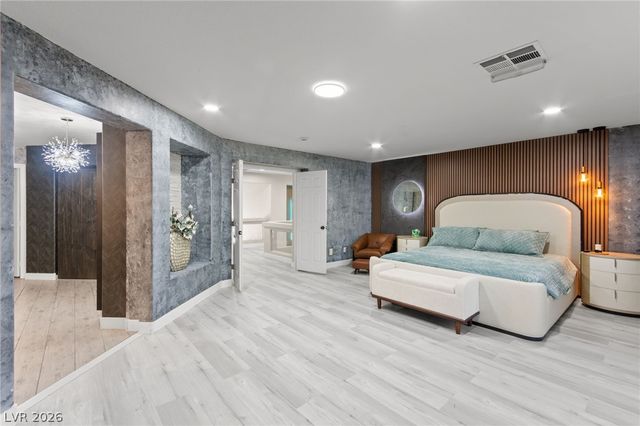 4198 Abernethy Forest Place, Las Vegas, NV 89141