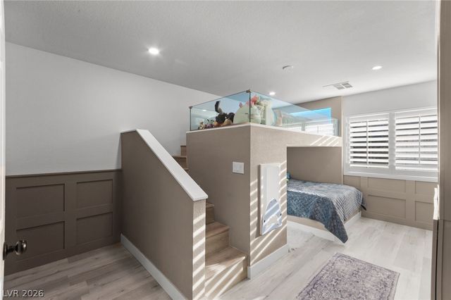 4198 Abernethy Forest Place, Las Vegas, NV 89141