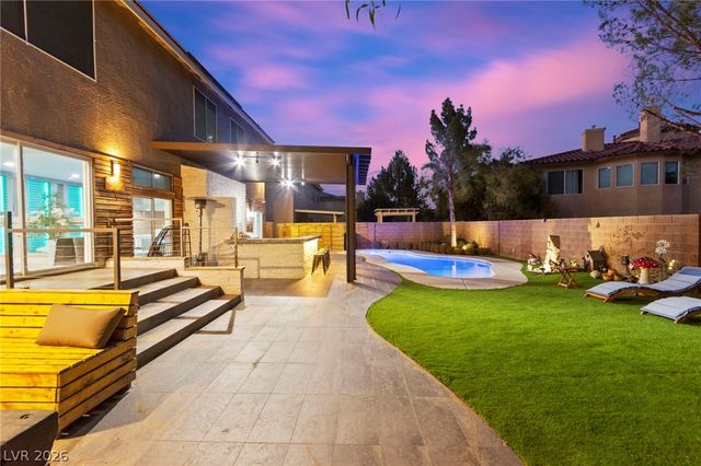 4198 Abernethy Forest Place, Las Vegas, NV 89141