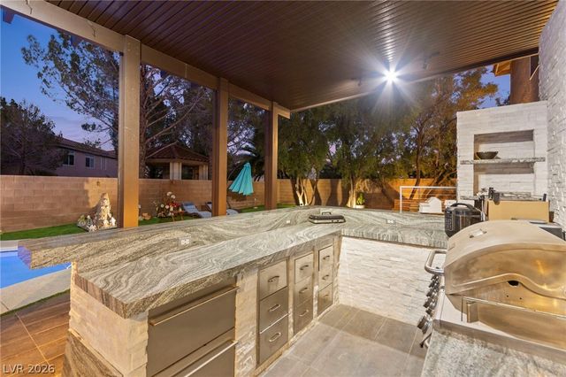 4198 Abernethy Forest Place, Las Vegas, NV 89141