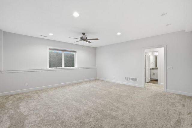 6900 GROVER Station, Bettendorf, IA 52722
