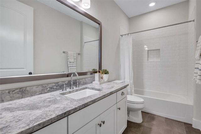 19605 Summit Glory TRL 107, Spicewood, TX 78669