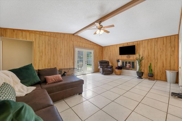 1926 Creek Wood Court, Irving, TX 75060