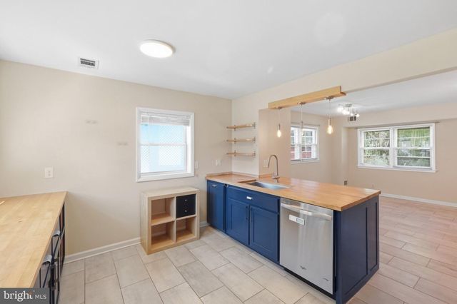 11317 COLLEGE VIEW DR, Silver Spring, MD 20902