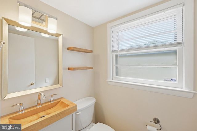 11317 COLLEGE VIEW DR, Silver Spring, MD 20902