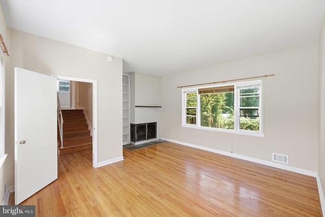 11317 COLLEGE VIEW DR, Silver Spring, MD 20902