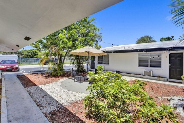 820 NE 16th Avenue 10, Fort Lauderdale, FL 33304