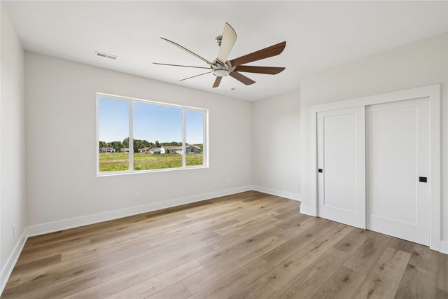 5397 Leyden Avenue, Des Moines, IA 50317