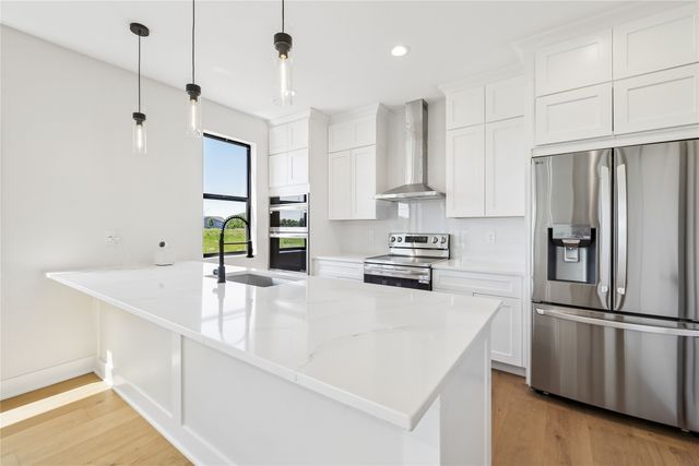 5397 Leyden Avenue, Des Moines, IA 50317
