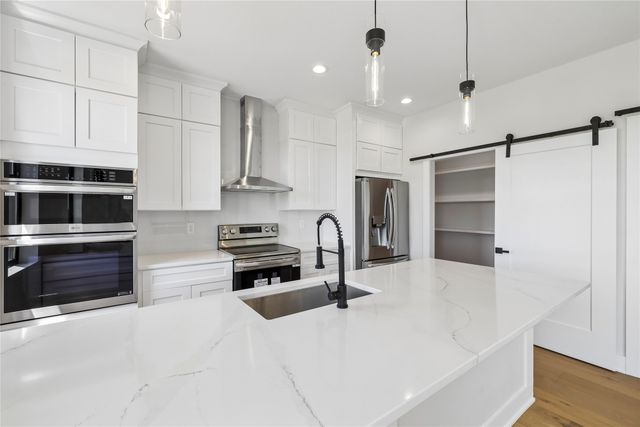 5397 Leyden Avenue, Des Moines, IA 50317