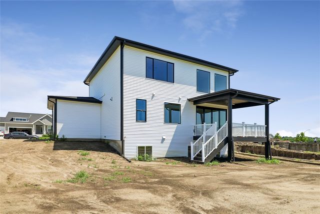 5397 Leyden Avenue, Des Moines, IA 50317
