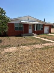 1503 S Main St, Big Spring, TX 79720