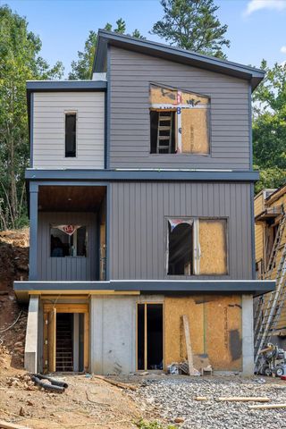 204 Lullwater Road, Chattanooga, TN 37405