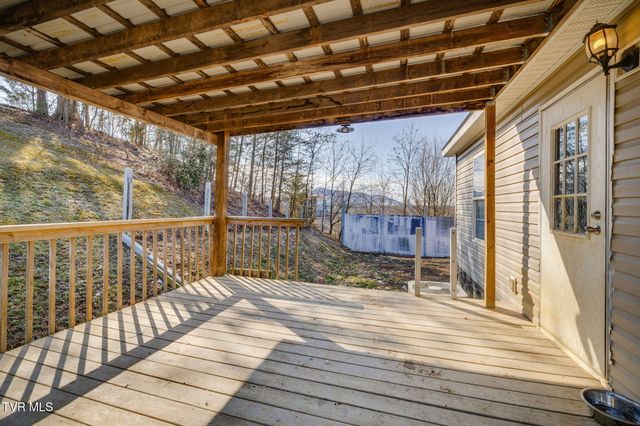 112 Dahlia Street, Kingsport, TN 37660