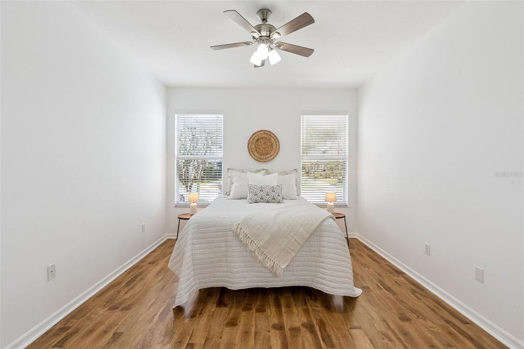 Image 12 of property listing at 14640 GOLDEN RAIN TREE BOULEVARD, Orlando, FL 32828