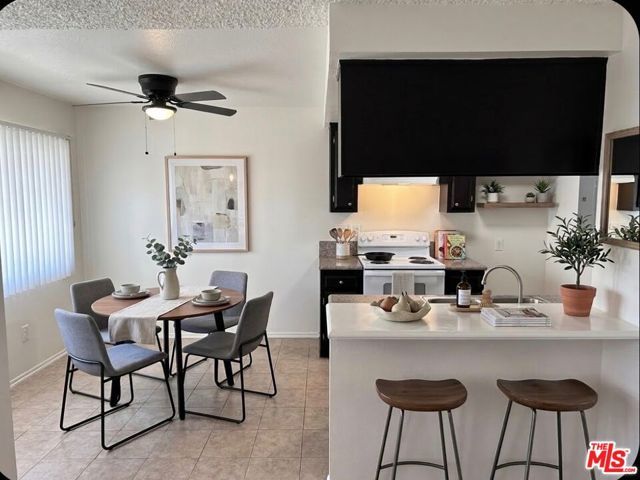 8649 Sunland Boulevard 21, Sun Valley (los Angeles), CA 91352