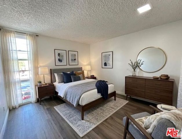 8649 Sunland Boulevard 21, Sun Valley (los Angeles), CA 91352