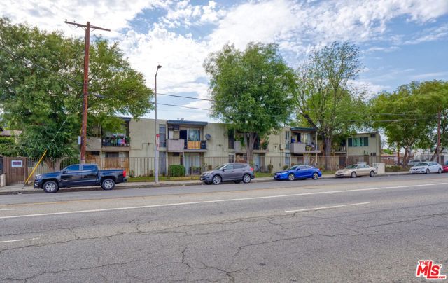 8649 Sunland Boulevard 21, Sun Valley (los Angeles), CA 91352