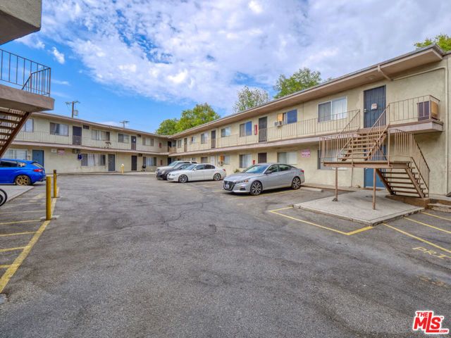 8649 Sunland Boulevard 21, Sun Valley (los Angeles), CA 91352