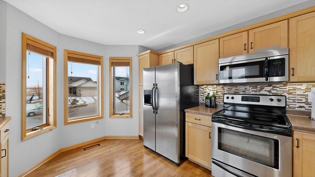 4413 35th Street NW, Rochester, MN 55901