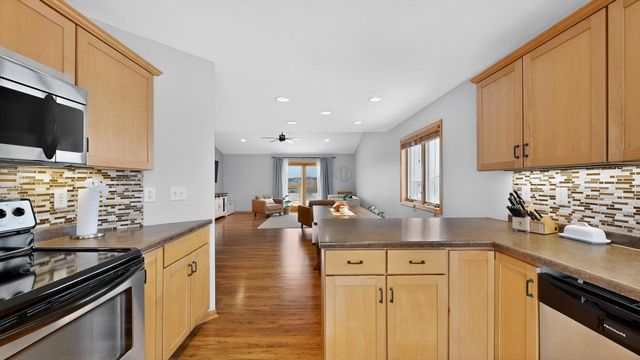 4413 35th Street NW, Rochester, MN 55901