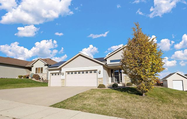 4413 35th Street NW, Rochester, MN 55901