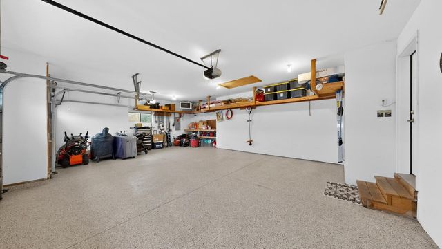 4413 35th Street NW, Rochester, MN 55901