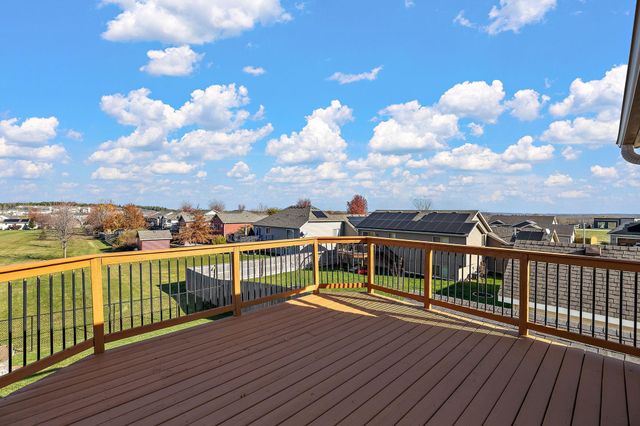 4413 35th Street NW, Rochester, MN 55901