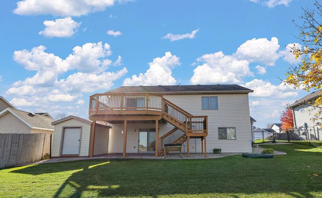 4413 35th Street NW, Rochester, MN 55901